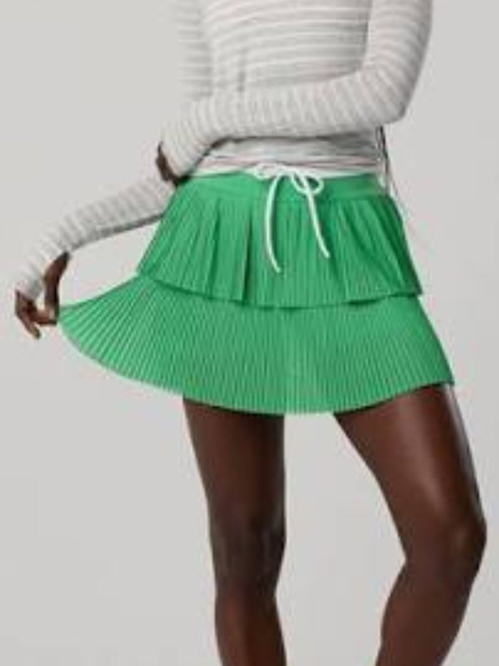 NWT Offline By Aerie Real Me Pleated Mesh Skirt Built In Shorts Skort sz M Green